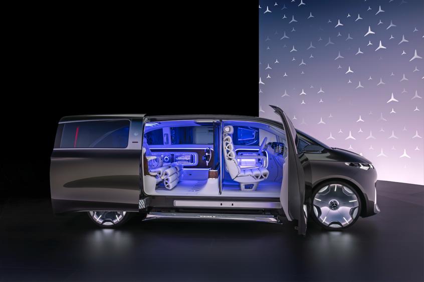 MMA平臺車型將100%本土化研發(fā) 奔馳上海車展前展示轉(zhuǎn)型成果