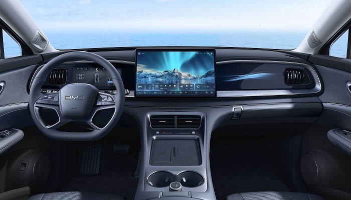 一周新車盤點 | 沃爾沃發布XC70混動車 比亞迪新增海獅07