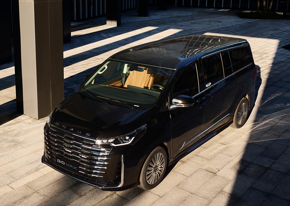 上汽發布全新MPV,酷似GL8!2.0T+8AT,7/9座可選,現款10萬