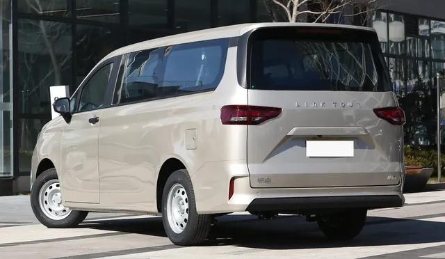 預算7萬想買MPV?這款6/7座神車,你絕對沒聽過但真香!